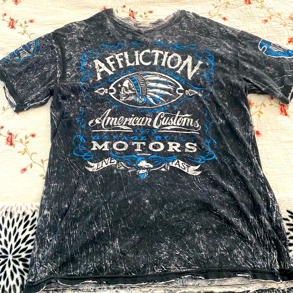 Men’s Affliction T-Shirt size XL